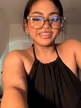 Dahiana Giil online show from September 23, 2025, 7:11 am