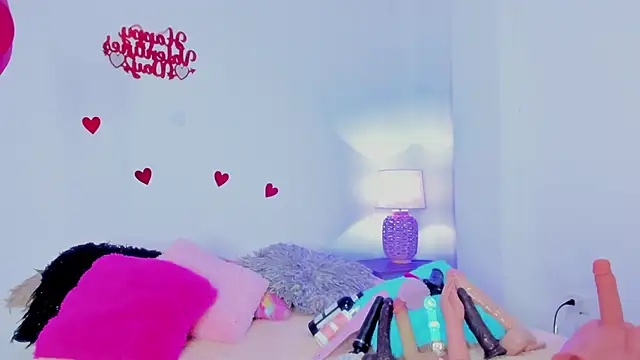 naomy 68 online show from March 3, 2026, 3:01 am