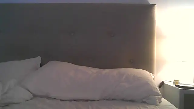 sizha6 online show from September 20, 2025, 3:02 pm