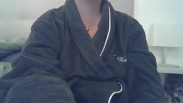 sizha6 online show from October 3, 2025, 8:44 am