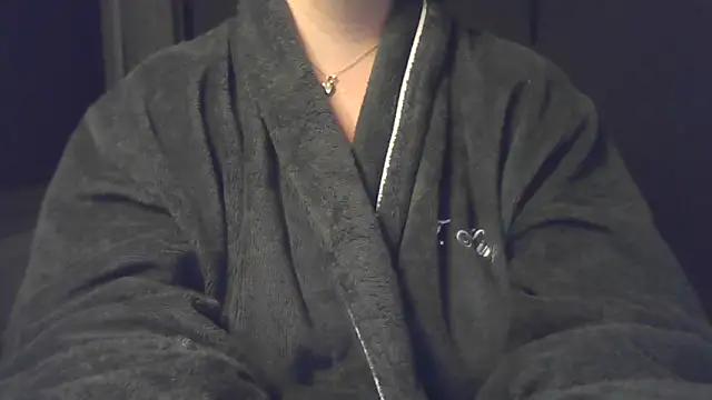 sizha6 online show from March 4, 2026, 7:31 pm