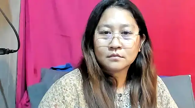 hotchubby88 online show from March 10, 2025, 12:37 pm