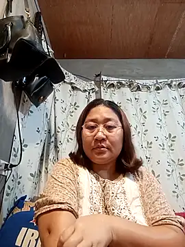 hotchubby88 online show from December 2, 2025, 11:34 pm