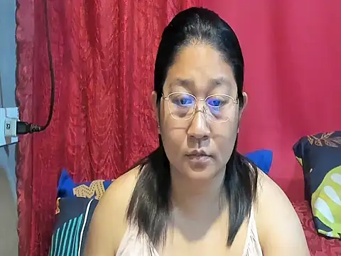 hotchubby88 online show from April 8, 2026, 11:05 pm