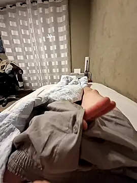 DerechteJunge online show from February 22, 2025, 4:40 am