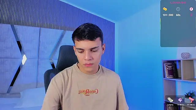 JacobRoberts1 online show from October 17, 2025, 8:22 pm