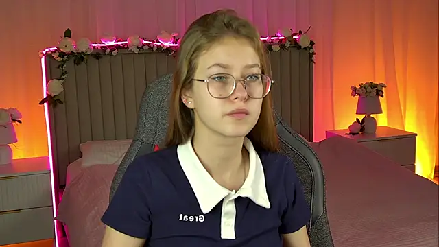 EveMundie online show from October 23, 2025, 10:47 am