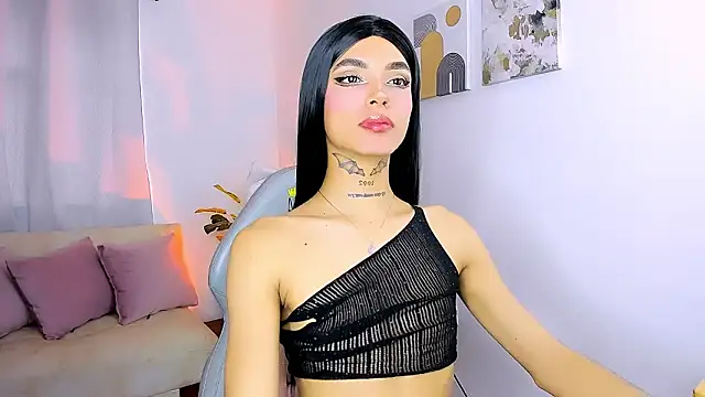 nilam valker online show from March 17, 2026, 9:51 pm