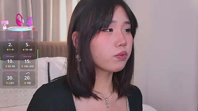 HitomiAoki online show from March 6, 2025, 6:16 pm