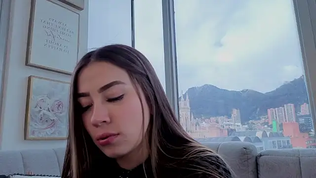 Ivanna West online show from April 19, 2026, 6:10 pm