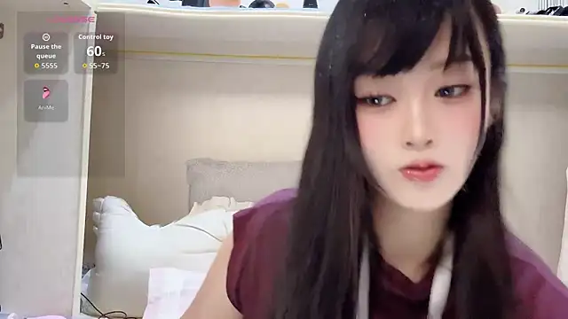 Snapshot of yueyue2003 chatting on June 1, 2026, 12:40 pm yueyue2003 online show from June 1, 2026, 12:40 pm