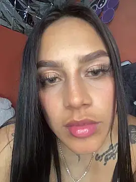 Emily sharlot online show from December 21, 2025, 5:58 am