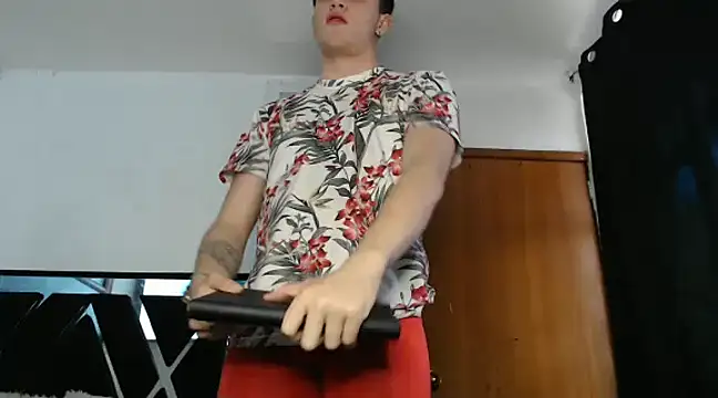 Smith boy 25 online show from February 27, 2025, 9:25 pm