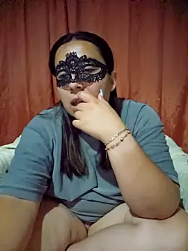 dianyz7 online show from April 21, 2026, 5:25 am