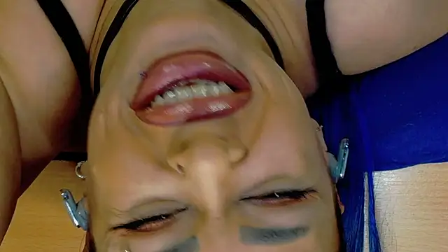 Sophie-Rosenfeld online show from October 18, 2025, 11:00 am