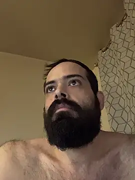 guccititi online show from December 5, 2025, 6:33 am