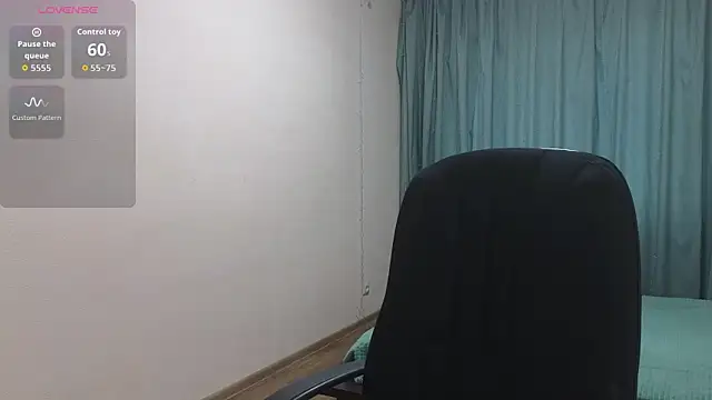 Sandra Snowflake online show from November 14, 2025, 11:53 am