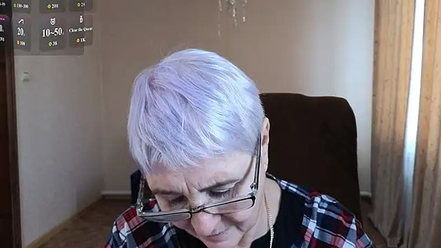 Snapshot of Sandra_Snowflake chatting on January 12, 2026, 8:30 am Sandra Snowflake online show from January 12, 2026, 8:30 am