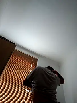 Eusuntnoulgigolo online show from April 12, 2026, 9:25 am