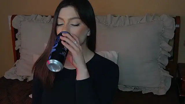 RitaVesper online show from April 12, 2026, 9:31 pm