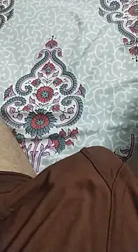 desi pb02 online show from February 25, 2025, 1:17 pm