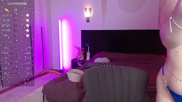 LunaticaBae online show from March 1, 2025, 1:11 am