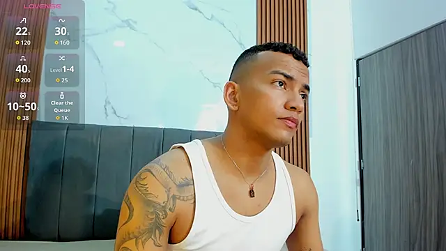 Rafa2004Cruz online show from September 25, 2025, 12:20 pm