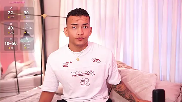 Rafa2004Cruz online show from April 25, 2026, 12:19 pm