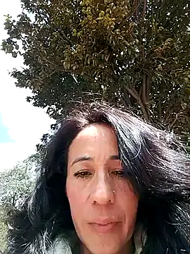 Coeur de luxure online show from February 24, 2025, 6:47 pm