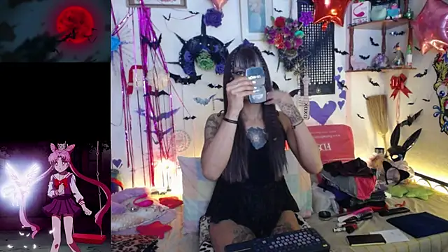 purplekattlyn online show from June 4, 2026, 12:38 am