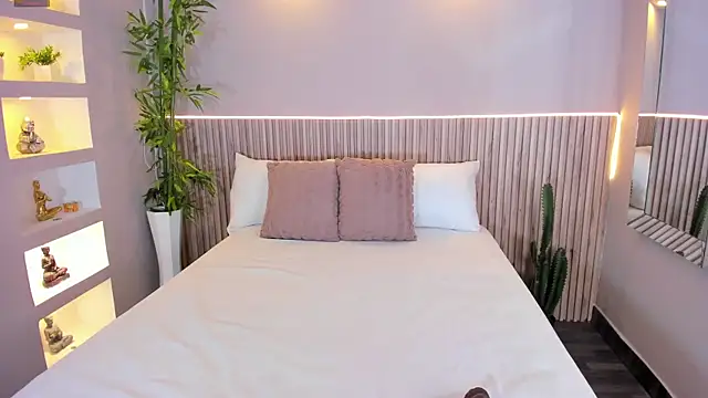 GeorginaReyes online show from November 28, 2025, 10:56 pm