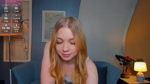 FloraBonde online show from October 5, 2025, 12:36 pm