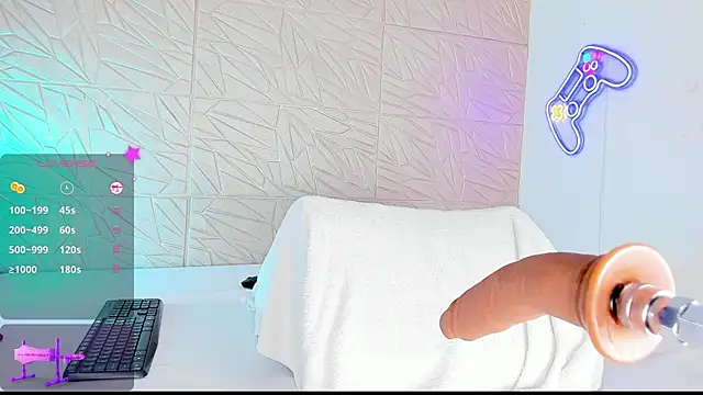 antonella jae online show from March 14, 2025, 1:24 pm