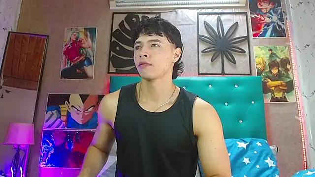 LiamAndrewzz online show from November 20, 2025, 5:23 pm