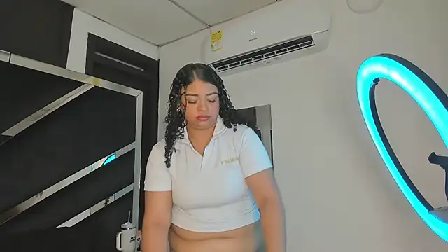 Rubyxht online show from October 31, 2025, 12:50 pm