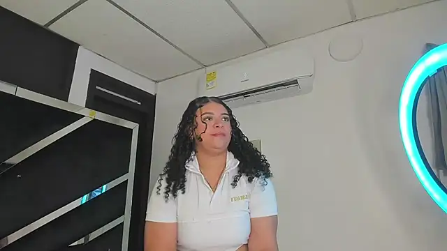 Rubyxht online show from March 20, 2026, 12:43 pm