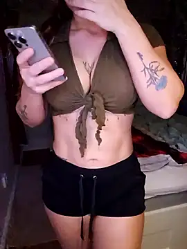 Snapshot of NymphoSwede chatting on January 13, 2026, 10:04 pm NymphoSwede online show from January 13, 2026, 10:04 pm