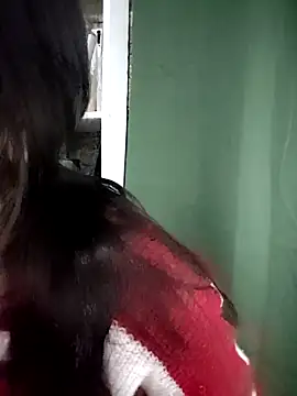 ElaRuil69 online show from September 13, 2025, 3:39 am