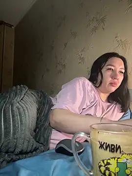 Naughtbaby 2025 online show from November 12, 2025, 3:51 am