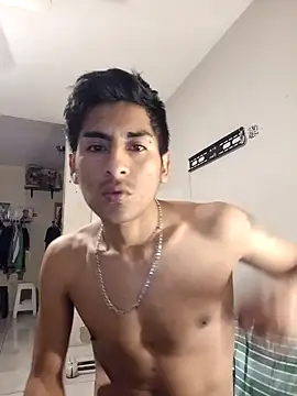 LeonRoots online show from September 9, 2025, 8:41 pm