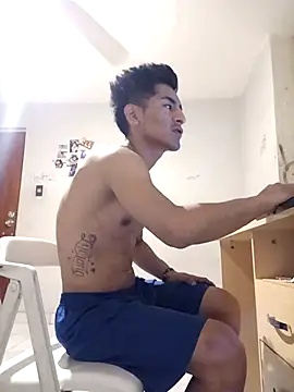 LeonRoots online show from November 2, 2025, 4:15 am