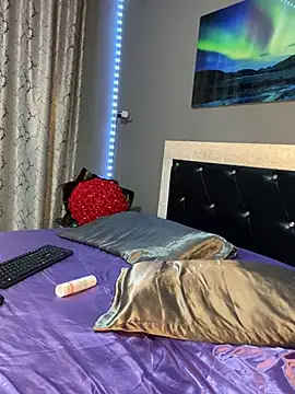 Siena Amaris online show from March 3, 2025, 4:46 pm