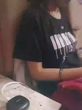 Dolly b online show from February 19, 2025, 9:58 pm