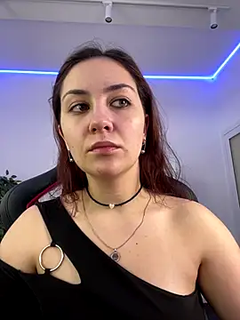 AshleySkott  online show from October 19, 2025, 8:26 am