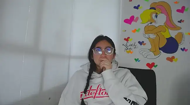 Snapshot of Arielle_lov chatting on February 27, 2025, 11:20 am Arielle lov online show from February 27, 2025, 11:20 am