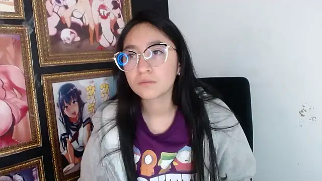 Snapshot of Arielle_lov chatting on March 4, 2025, 2:21 pm Arielle lov online show from March 4, 2025, 2:21 pm