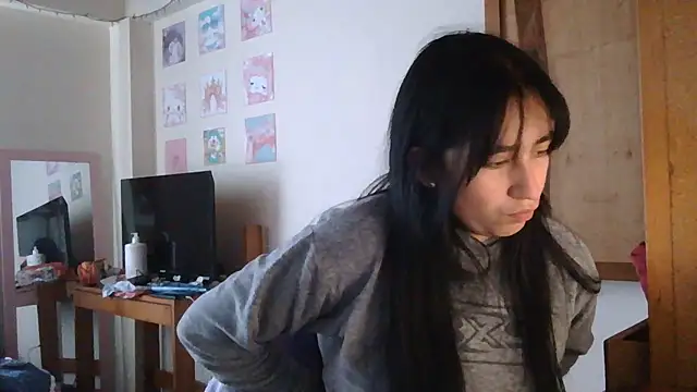 Snapshot of Arielle_lov chatting on November 2, 2025, 3:03 pm Arielle lov online show from November 2, 2025, 3:03 pm