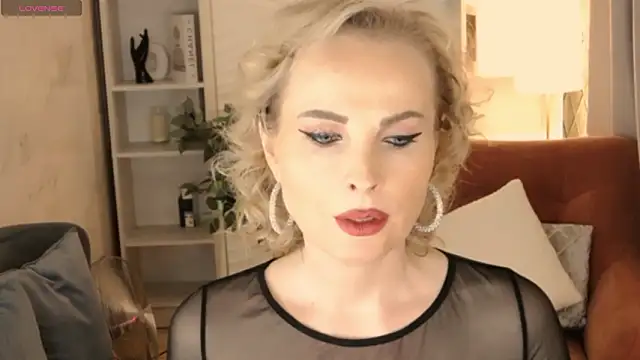 Sandra Kind online show from March 8, 2026, 5:33 am