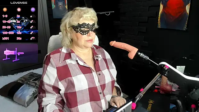 LaylaLayla7 online show from December 19, 2025, 6:20 am