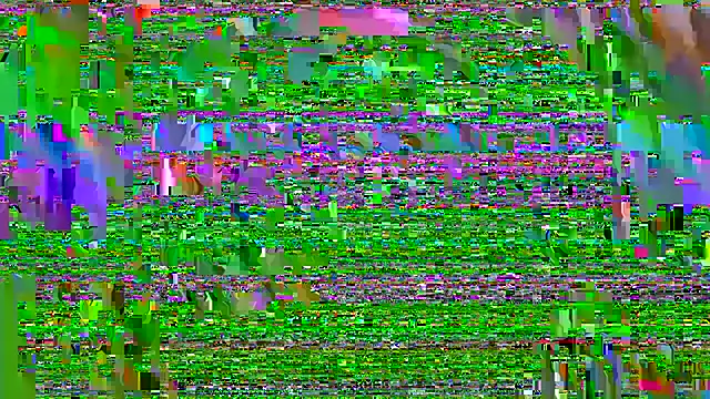 Snapshot of DreamMoon chatting on December 2, 2025, 2:45 pm DreamMoon online show from December 2, 2025, 2:45 pm